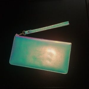 💜LOWEST UNLESS BUNDLED METALLIC CLUTCH WALLET